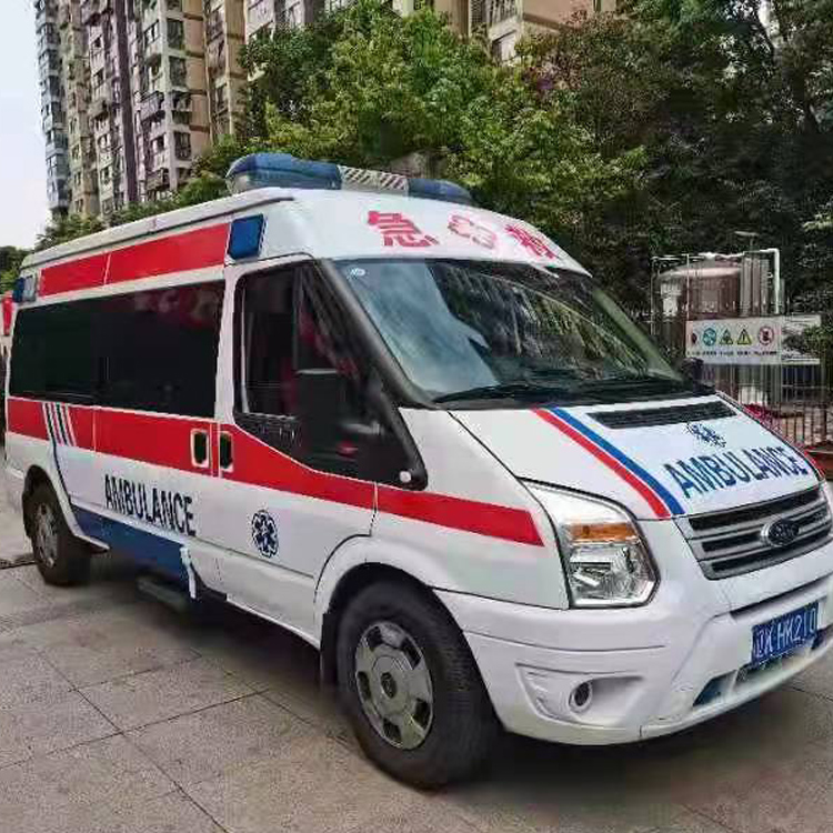 北流长途救护车护送病人返乡